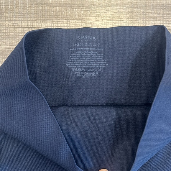 Spanx High Waisted Seamless Leggings‎ Size Large - Picture 6 of 8